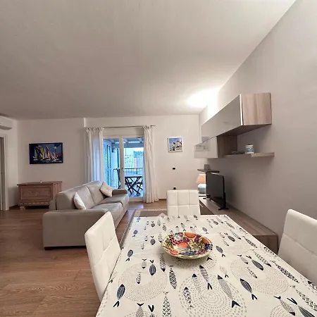 Apartment Trilocale Deluxe Fronte Spiaggia Santa Teresa Gallura