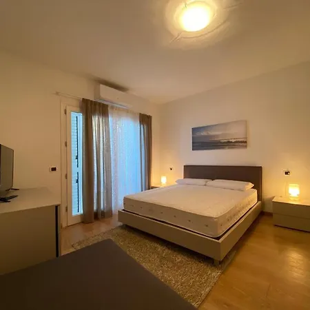 Trilocale Deluxe Fronte Spiaggia * Santa Teresa Gallura