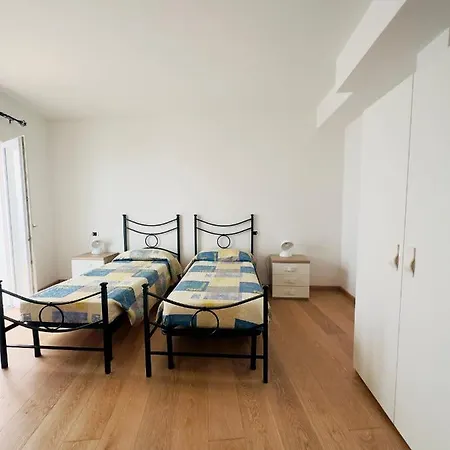 Trilocale Deluxe Fronte Spiaggia Santa Teresa Gallura