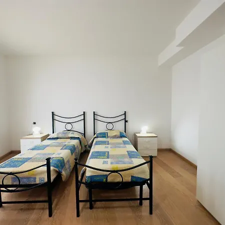 Trilocale Deluxe Fronte Spiaggia Santa Teresa Gallura